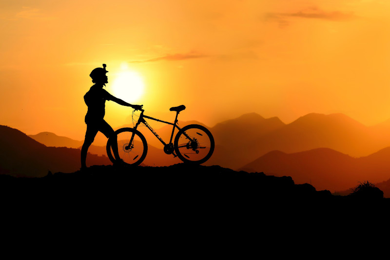 vtt coucher de soleil capteur puissance vélo